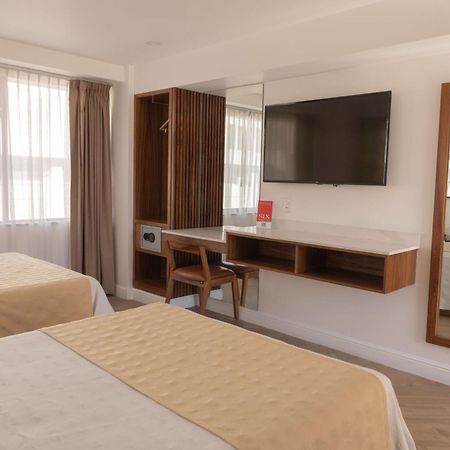 Six Hotel Guadalajara Degollado 외부 사진