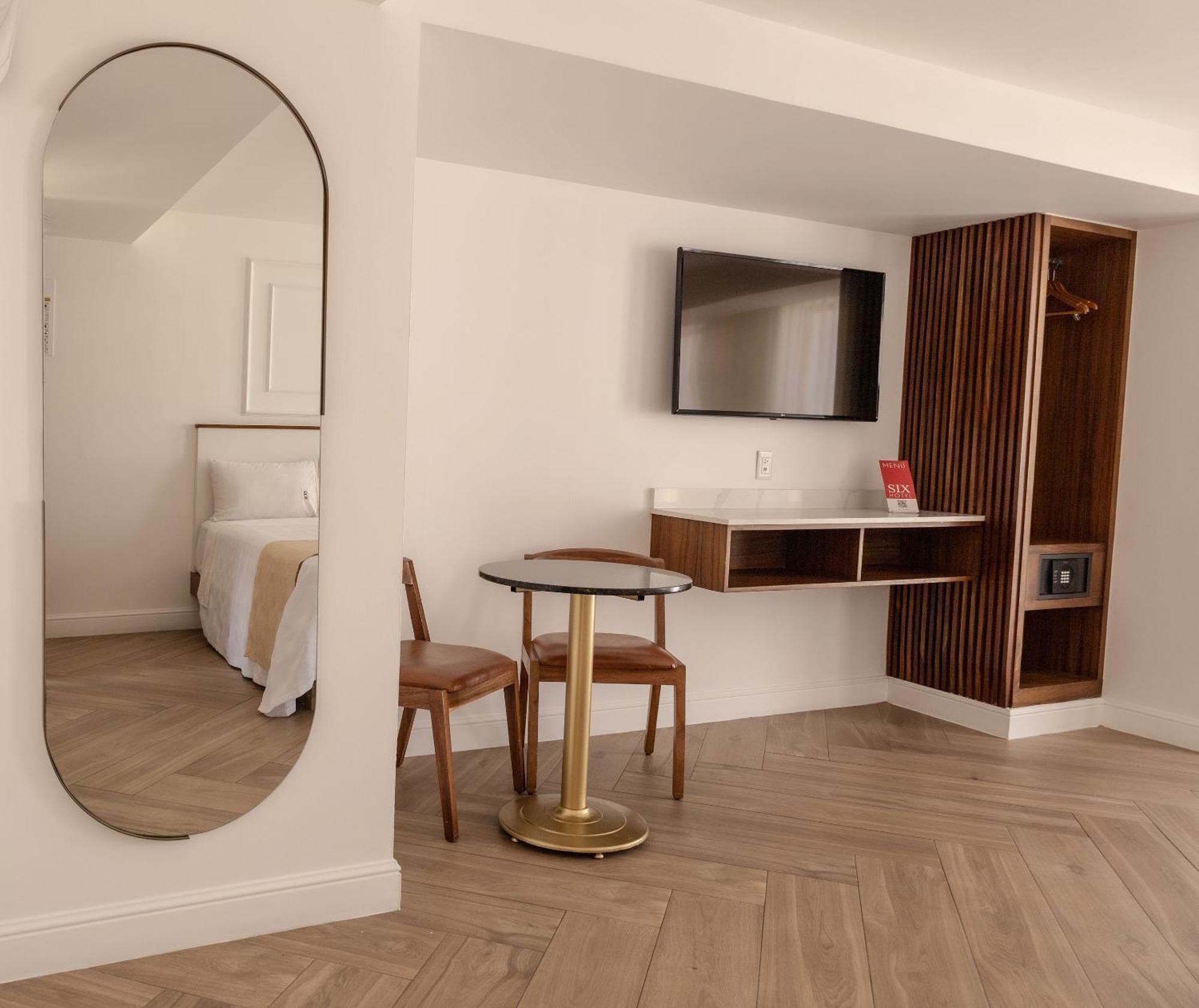 Six Hotel Guadalajara Degollado 외부 사진